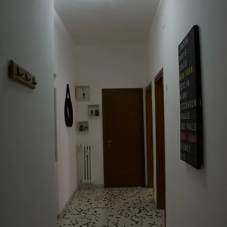 Fly - 15 Minutes To Rome Apartment Ciampino